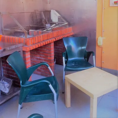 Alojamento de Acomodação e Pequeno-almoço Mares Vivas *