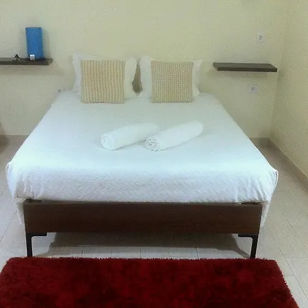 Alojamento de Acomodação e Pequeno-almoço Mares Vivas